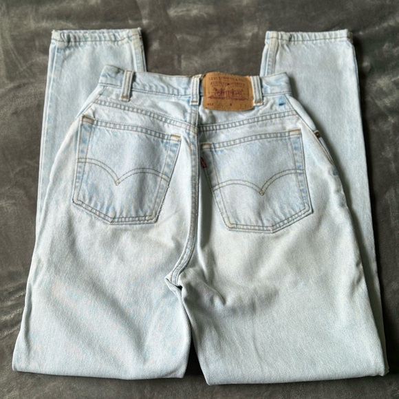 Vintage Levi’s 512 mom jeans - Picture 5 of 8
